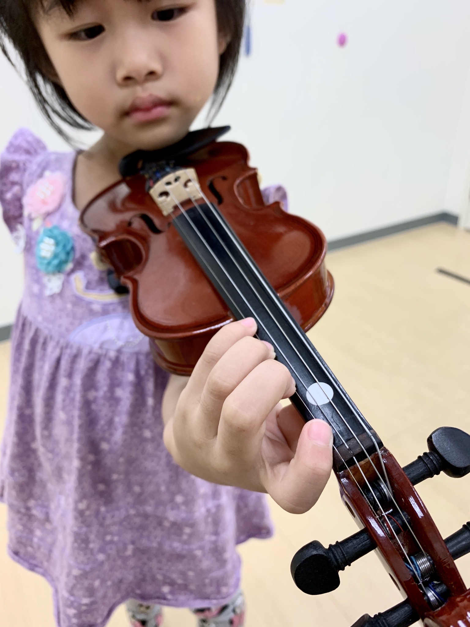 小提琴剛初學就有曲子拉真的對你好嗎？？ @
			
				張偉軒小提琴
			
		
