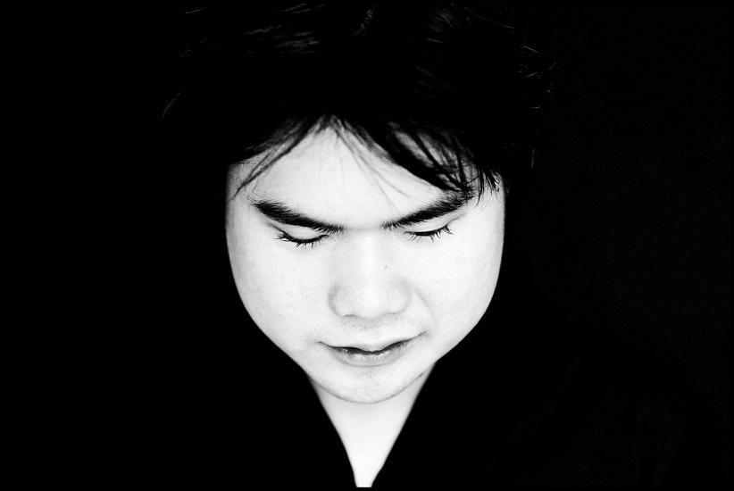 用心看世界的日本鋼琴家 Nobuyuki Tsujii @
			
				張偉軒小提琴
			
		